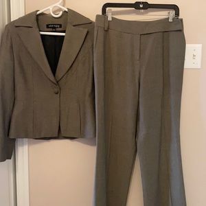 Suit- size 6